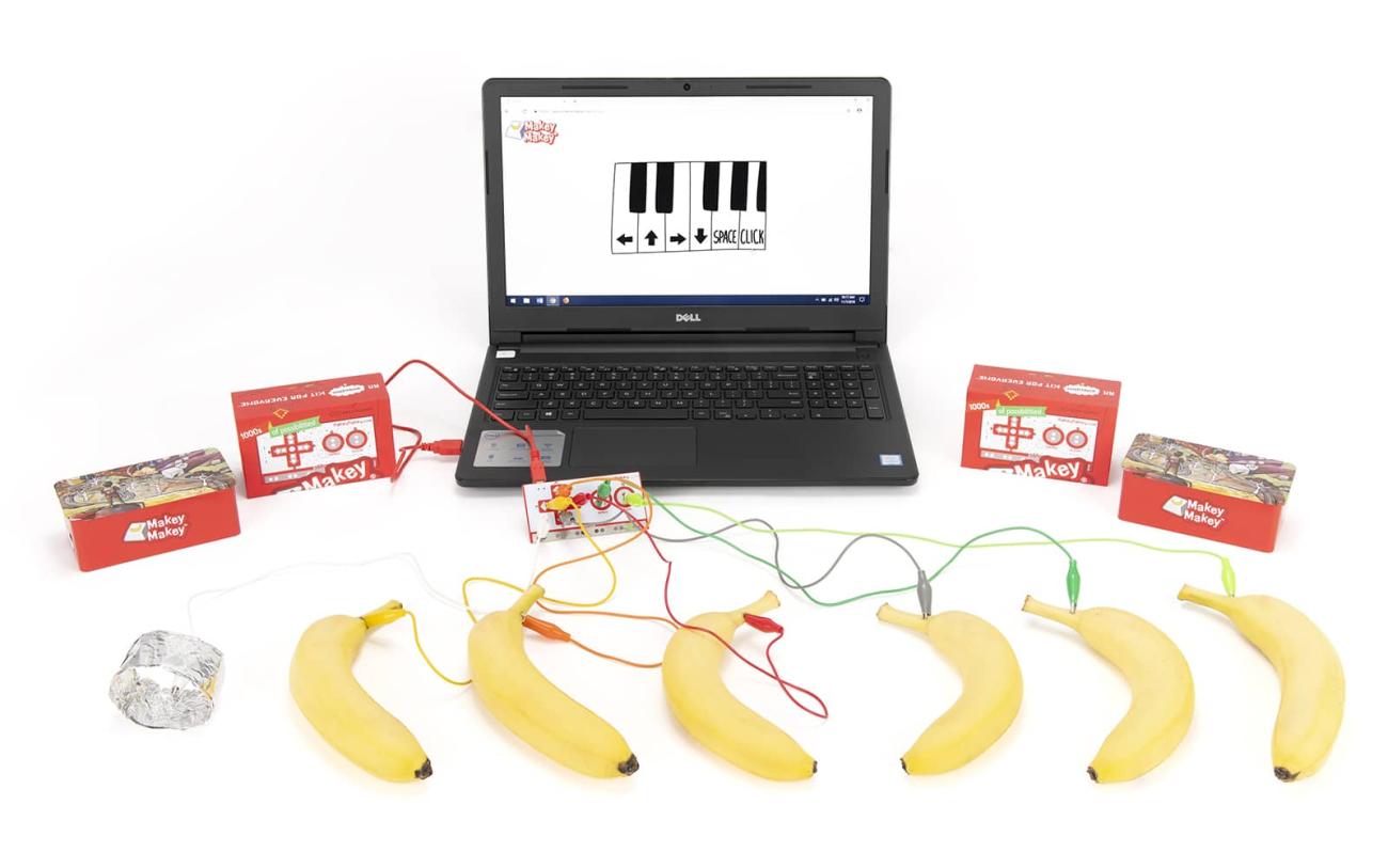 Makey Makey STEM Kit contents